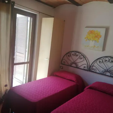 Il Casale Di Luna 아파트 사투르니아